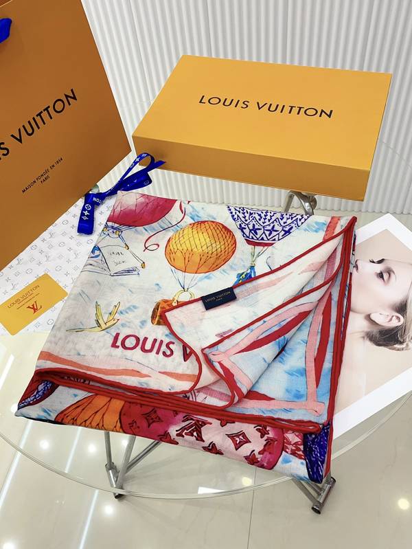 Louis Vuitton Scarf LVC00557